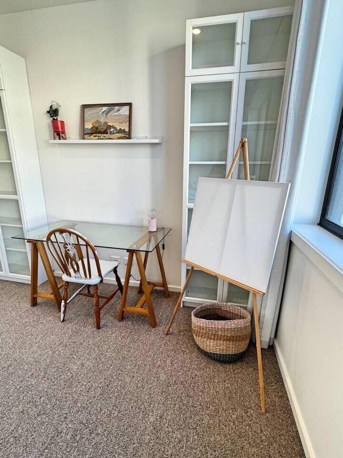 Industrial Yet Modern, 1Bd 1Bth Apt - Woden Phillip Bagian luar foto